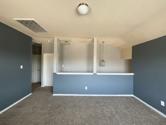 Building Photo - 6308 Spring Buck Run