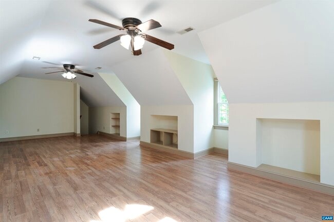 Building Photo - 3125 Beau Mont Farm Rd