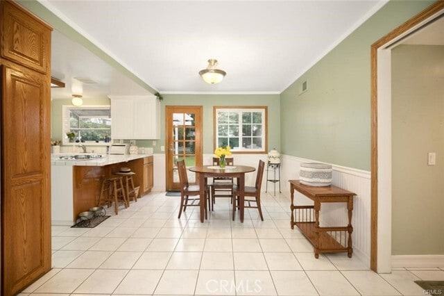 Building Photo - 9640 Nightingale Ave