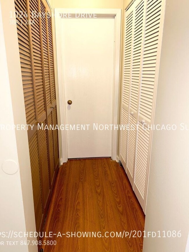 Building Photo - 1024 Bayshore Dr
