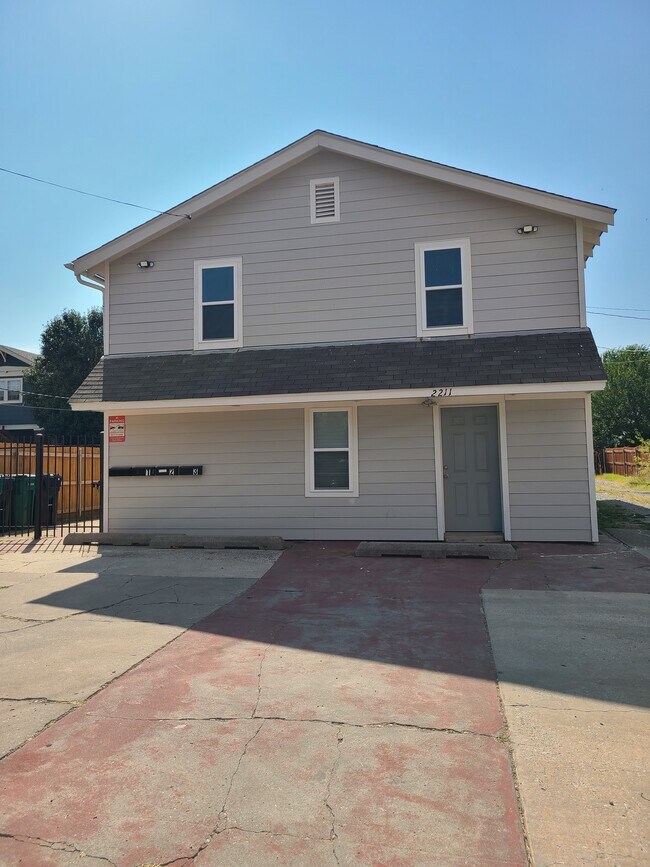 Building Photo - 2211 N Classen Blvd