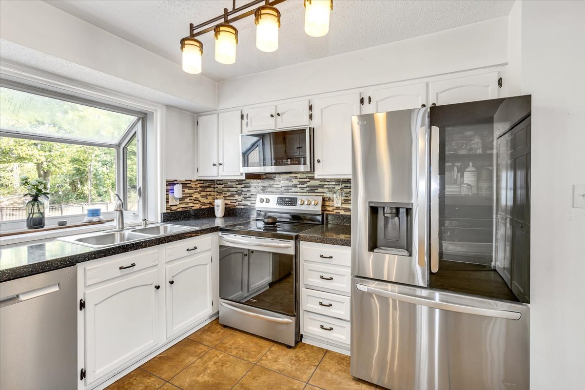 Building Photo - 1428 Hudson Lndg