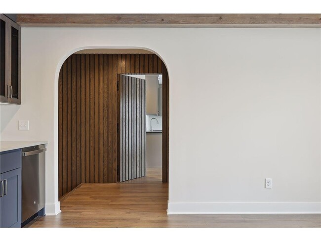 Building Photo - 21845 Byron Cir