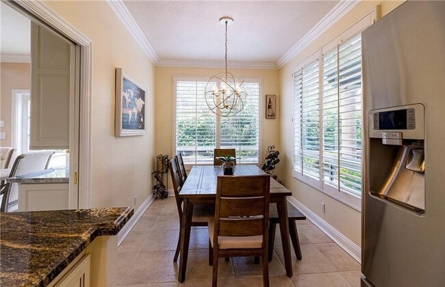 Building Photo - STUNNING "RANCHO CIELO" HOME