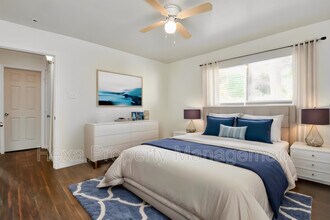 Building Photo - 4207 Phlox St