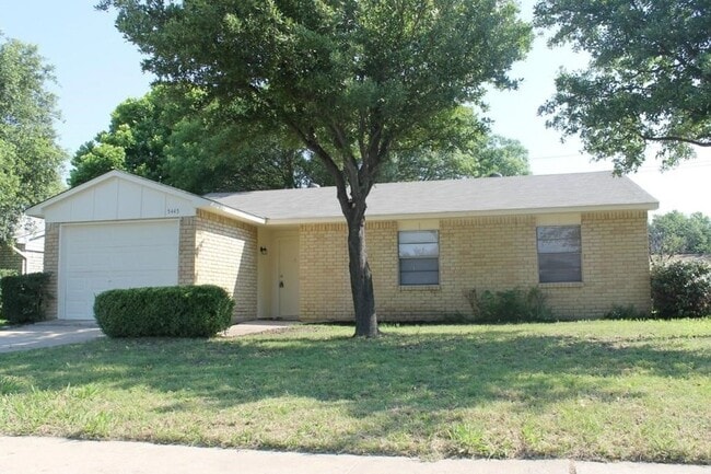 Primary Photo - 5445 Gates Dr