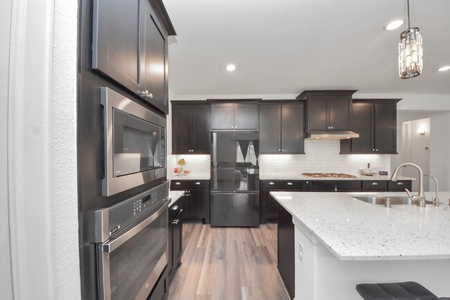 Building Photo - 10018 Knollwood Ln