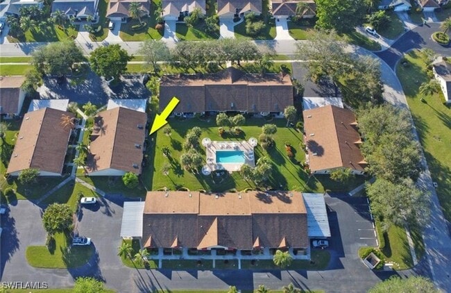 Building Photo - 10772 Regent Cir