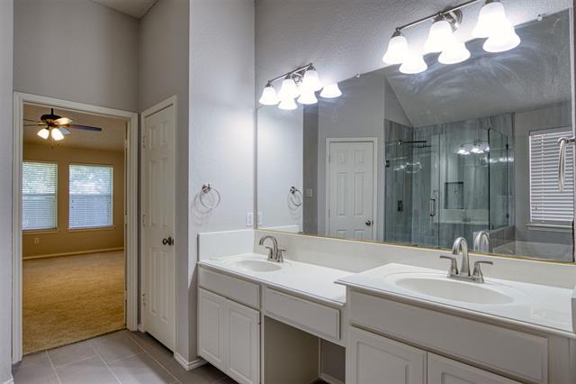 Building Photo - 3548 Brewster Dr
