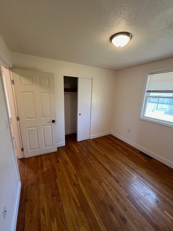 Building Photo - 9 Trinity Dr