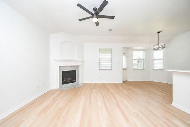 Building Photo - 25306 Pepper Sage Ln