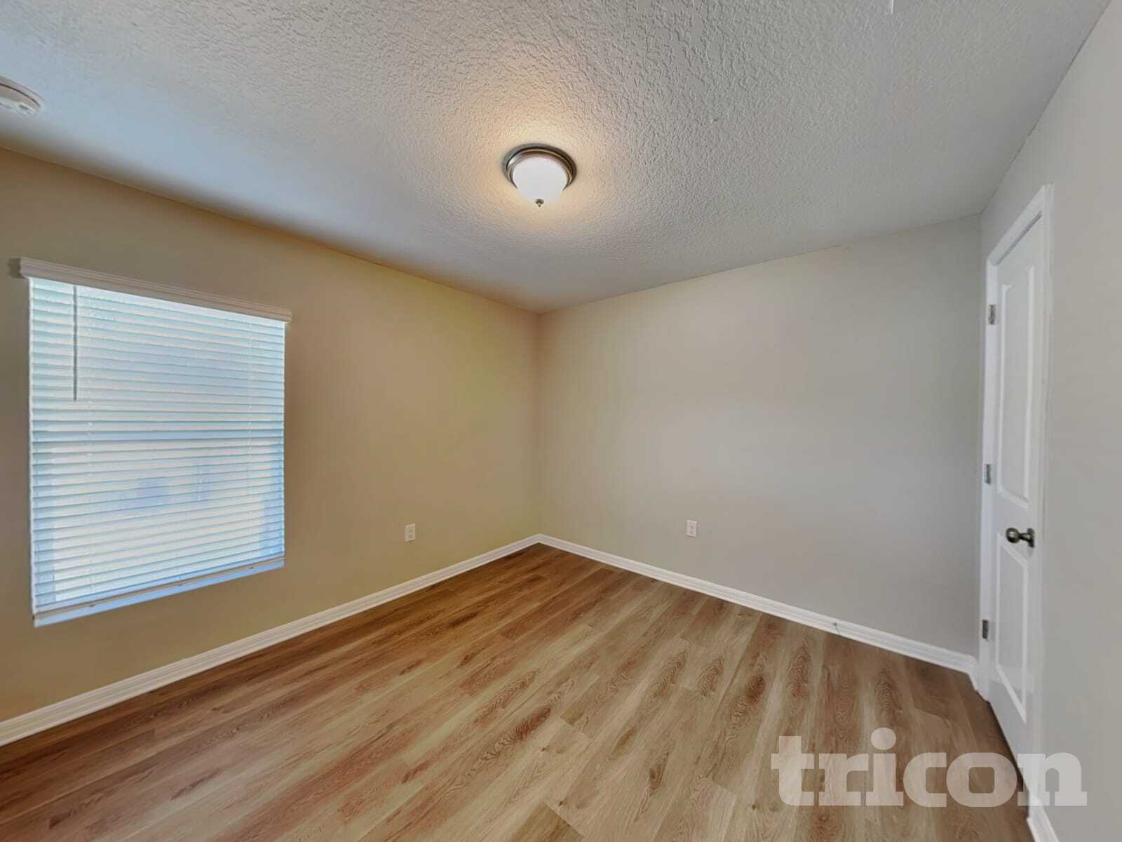 Building Photo - 1130 Alloway Ave