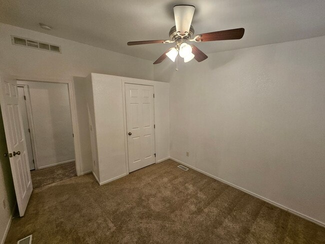 Building Photo - 3 Bedroom/2 Bath Manufactured Home