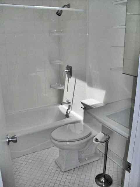 Building Photo - 255 Brookside Dr