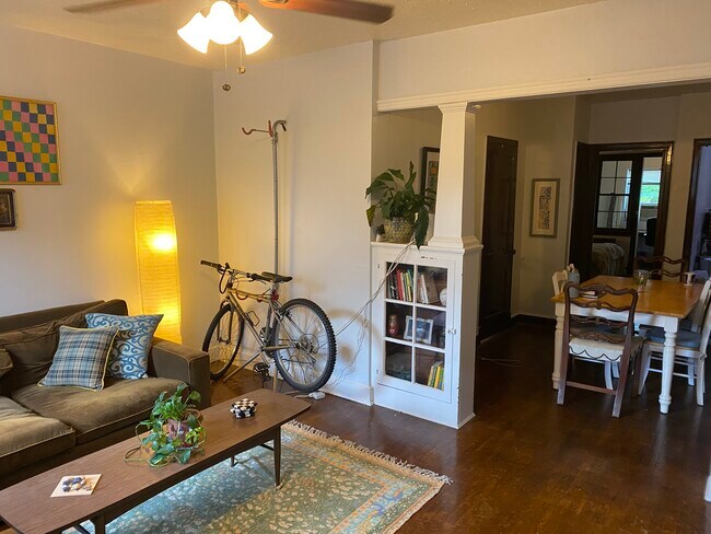 Living room with built-in bookcases - 3914 9th St NE