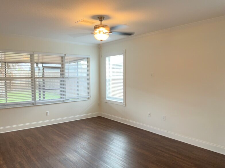 Building Photo - 12646 Evington Point Dr