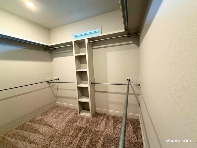 Building Photo - Modern 3-Bedroom Home with Office in The Greenways