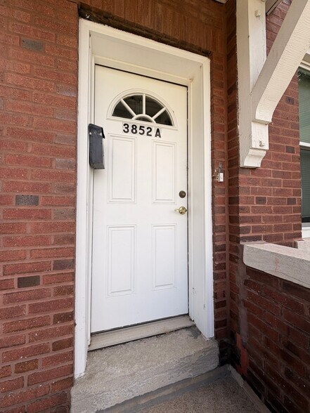 Building Photo - 3850 De Tonty St