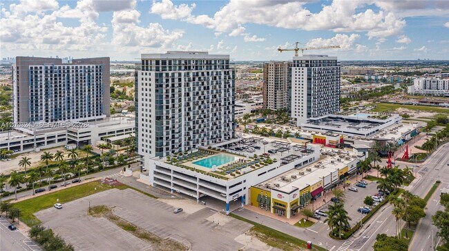 Building Photo - 5300 Paseo Blvd