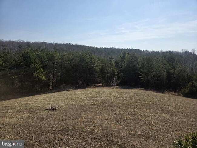 Building Photo - 6209 Stubbs Cove Ln