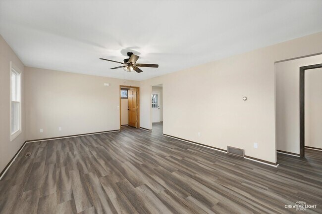 Building Photo - 1643 Park Ave