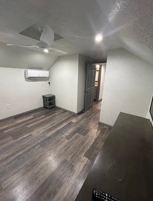 Building Photo - 1750 Hamilton Ave