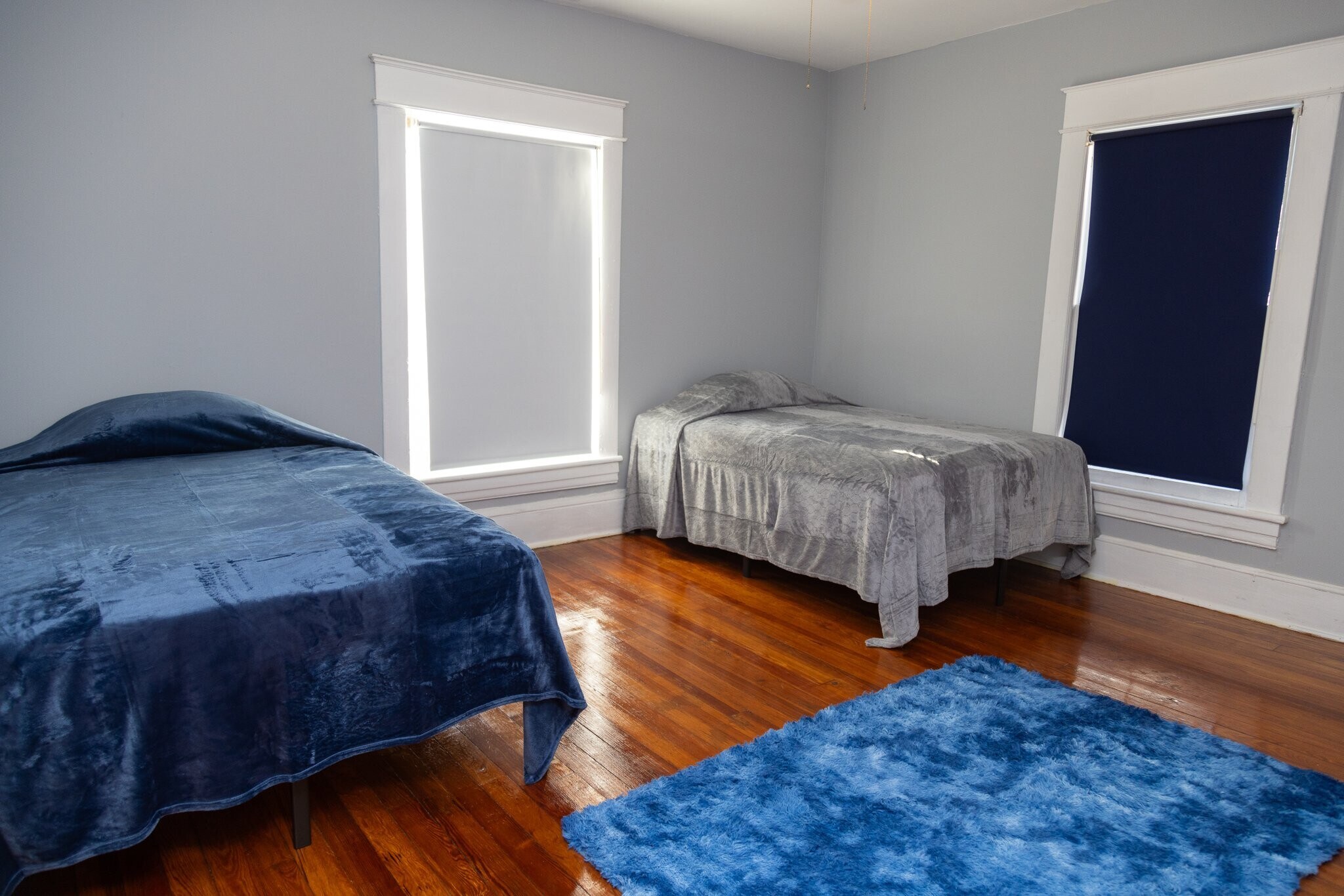 Building Photo - 1411 Clarke Ave SW