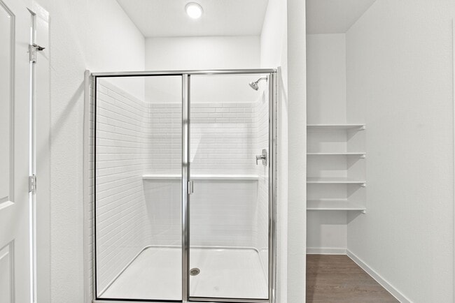 Building Photo - 618 Amber Fls Dr