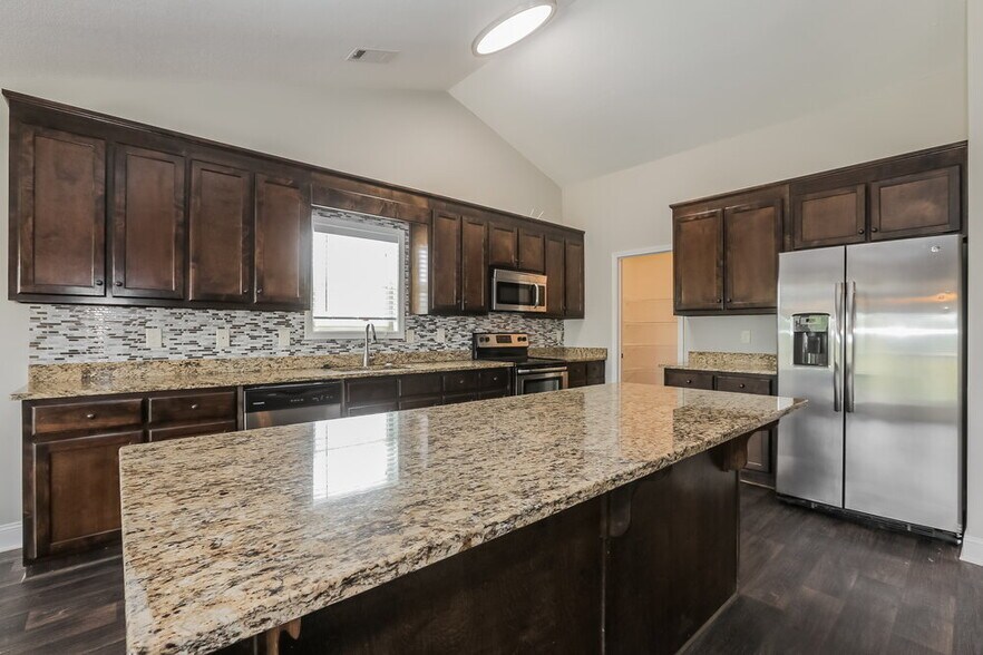 Building Photo - 1779 Miller Springs Dr