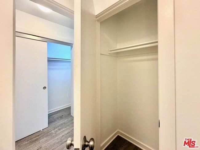 Building Photo - 5805 W 8th St