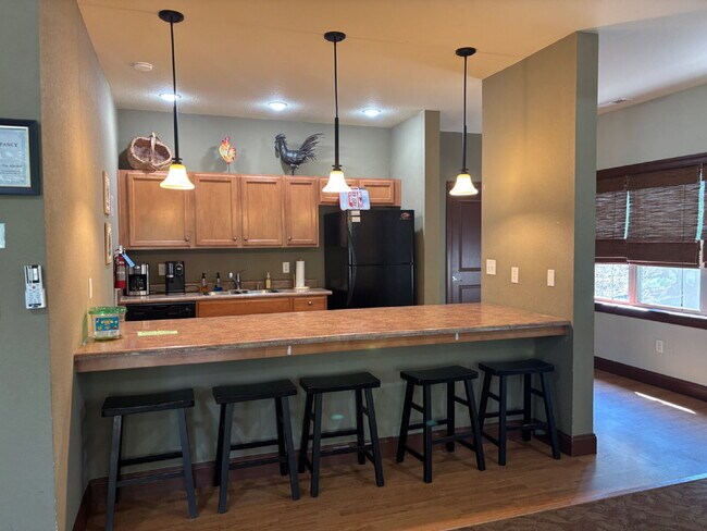 Building Photo - "Spacious 3-Bed, 2-Bath Condo Retreat in Fletcher – 1413 Sq Ft of Comfort. With $250 move in spec...