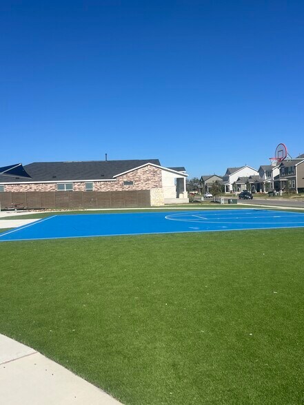 Building Photo - 150 Outrigger Way