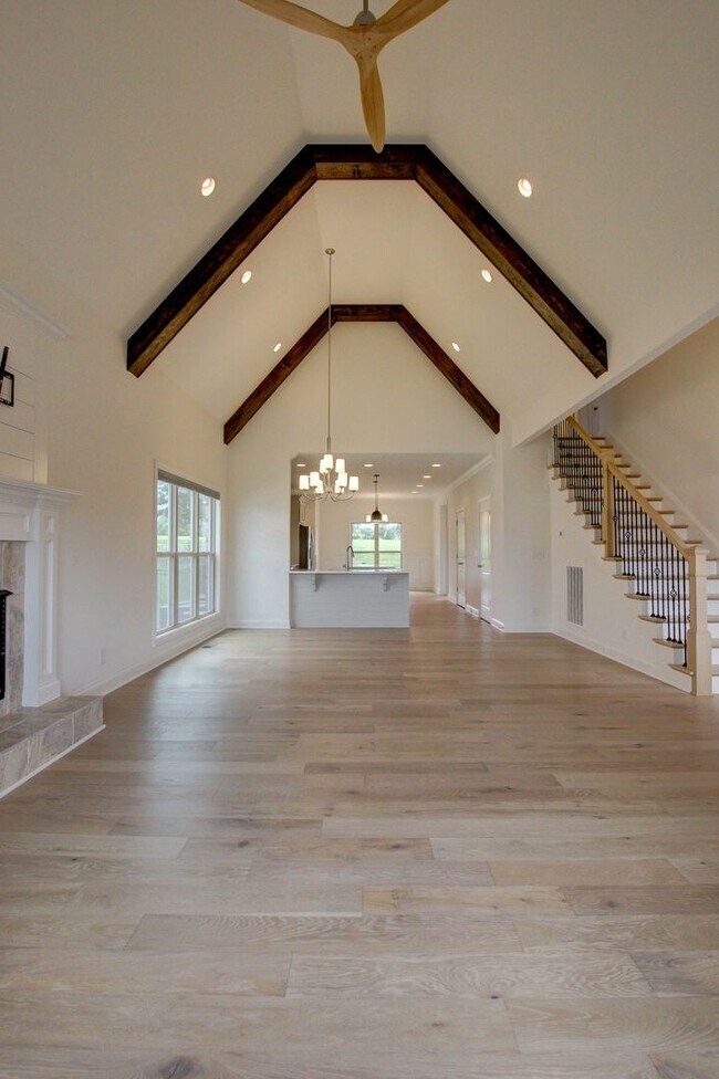 Building Photo - Custom Build in Sango.  Wow Factor