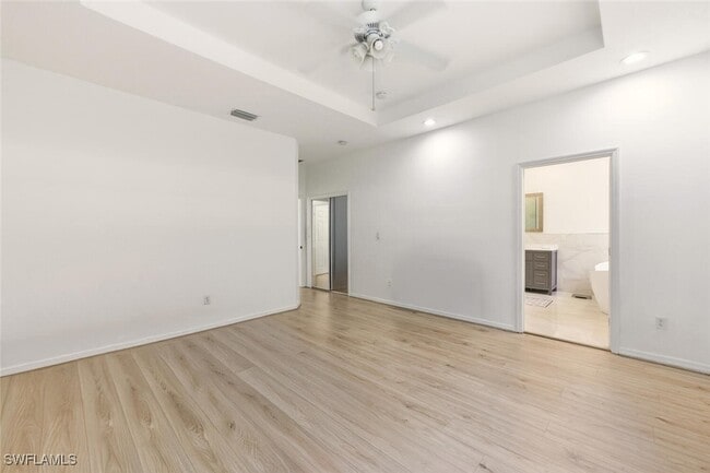 Building Photo - 14978 Summit Pl Cir