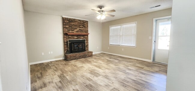 Building Photo - 6050 Acton Rd