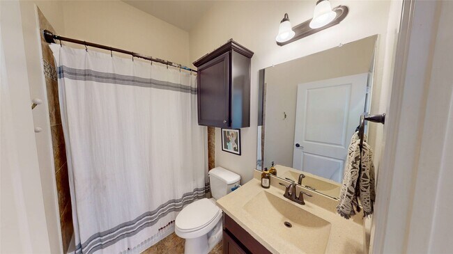 Building Photo - 8134 Caroline Ridge Dr