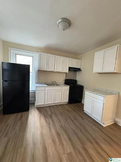 Building Photo - 520 Fiot Ave