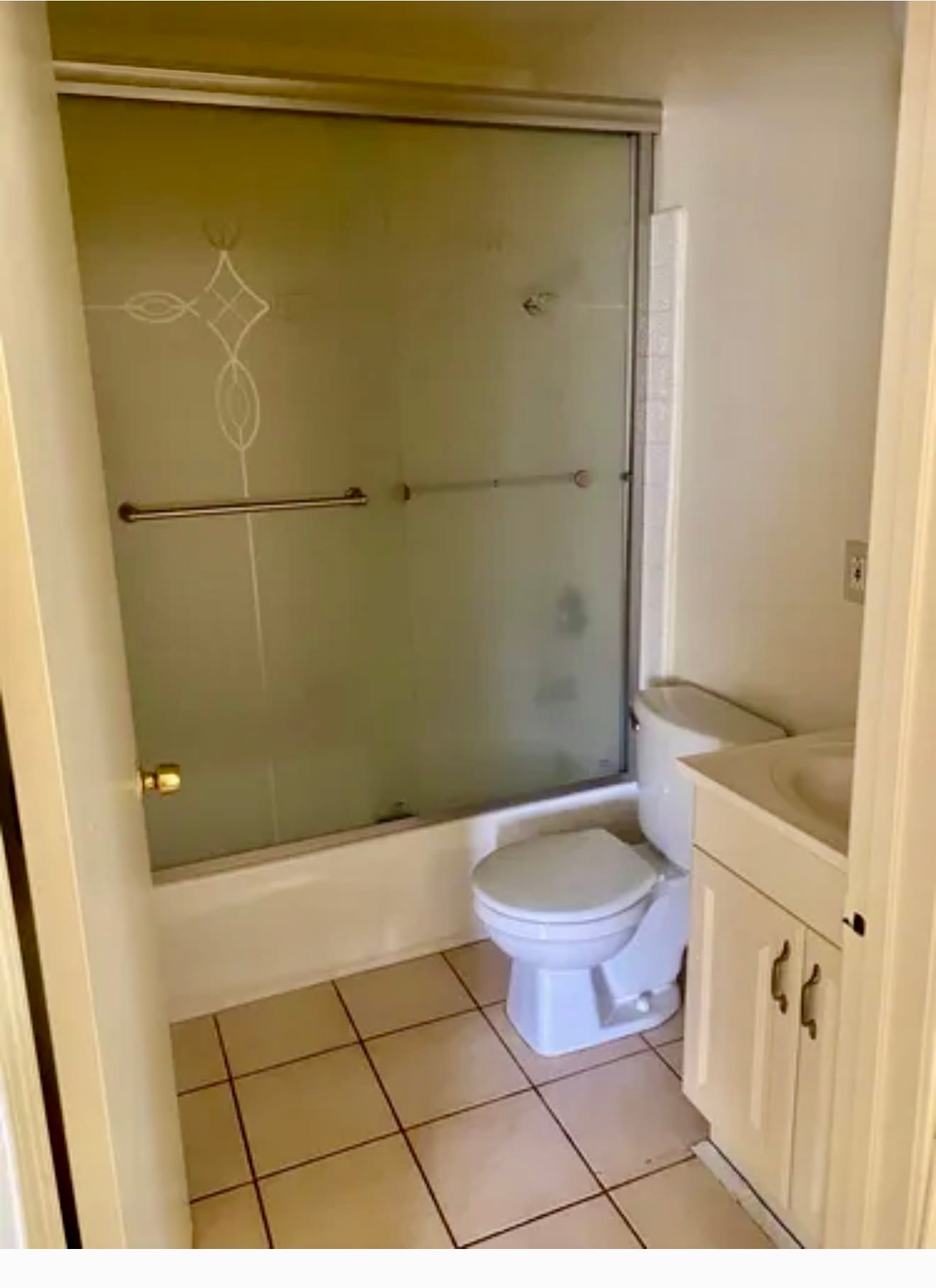 Building Photo - 5716 Waring Ave