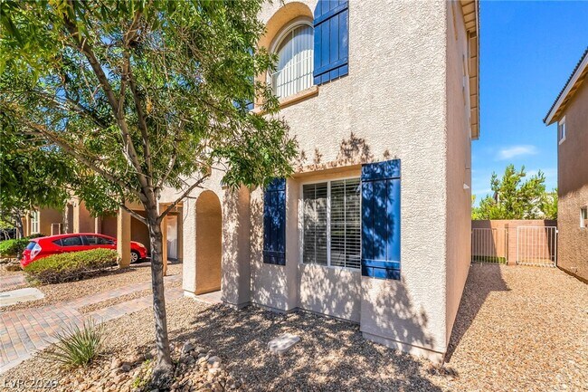 Building Photo - 10471 Masons Creek St
