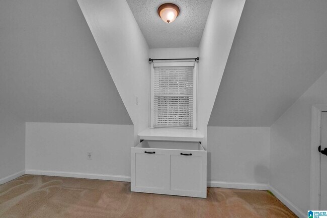 Building Photo - 5501 Heath Row Dr
