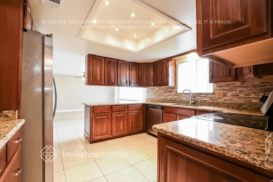Building Photo - 3925 Whittington Dr