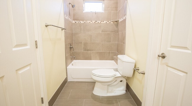 Building Photo - 1449 Page St