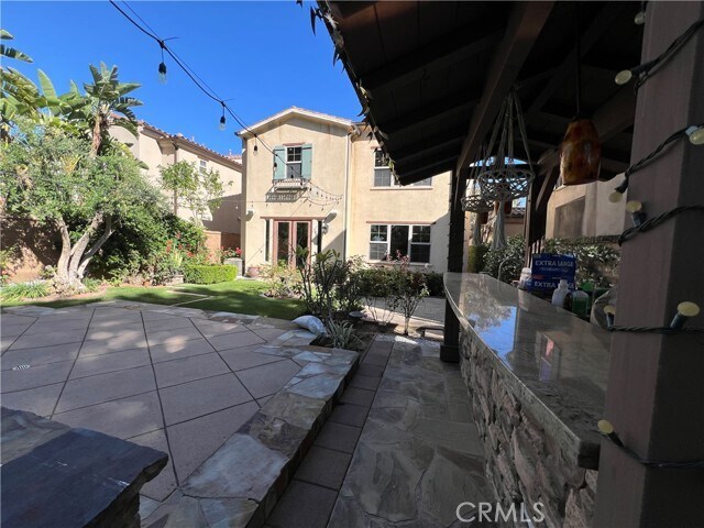 Building Photo - 27 Tree Clover