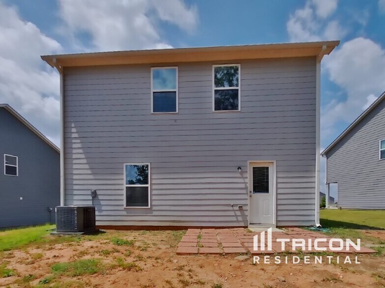 Building Photo - 4822 Moccasin Ct