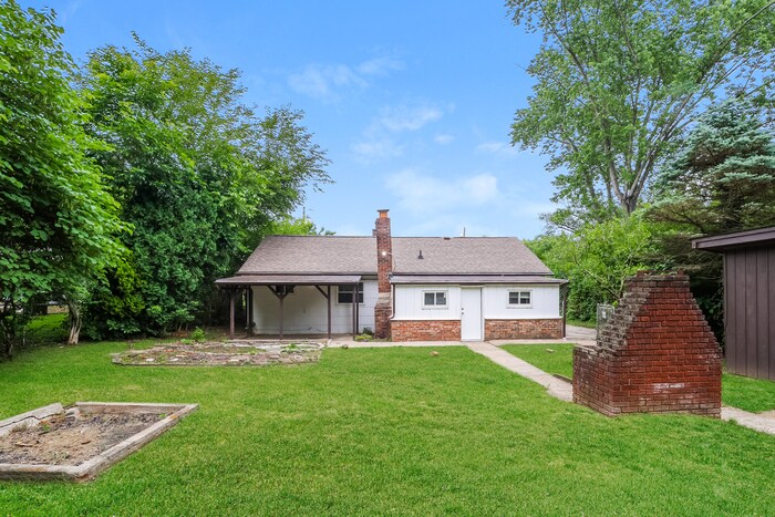 Building Photo - 6917 Sayler Ave