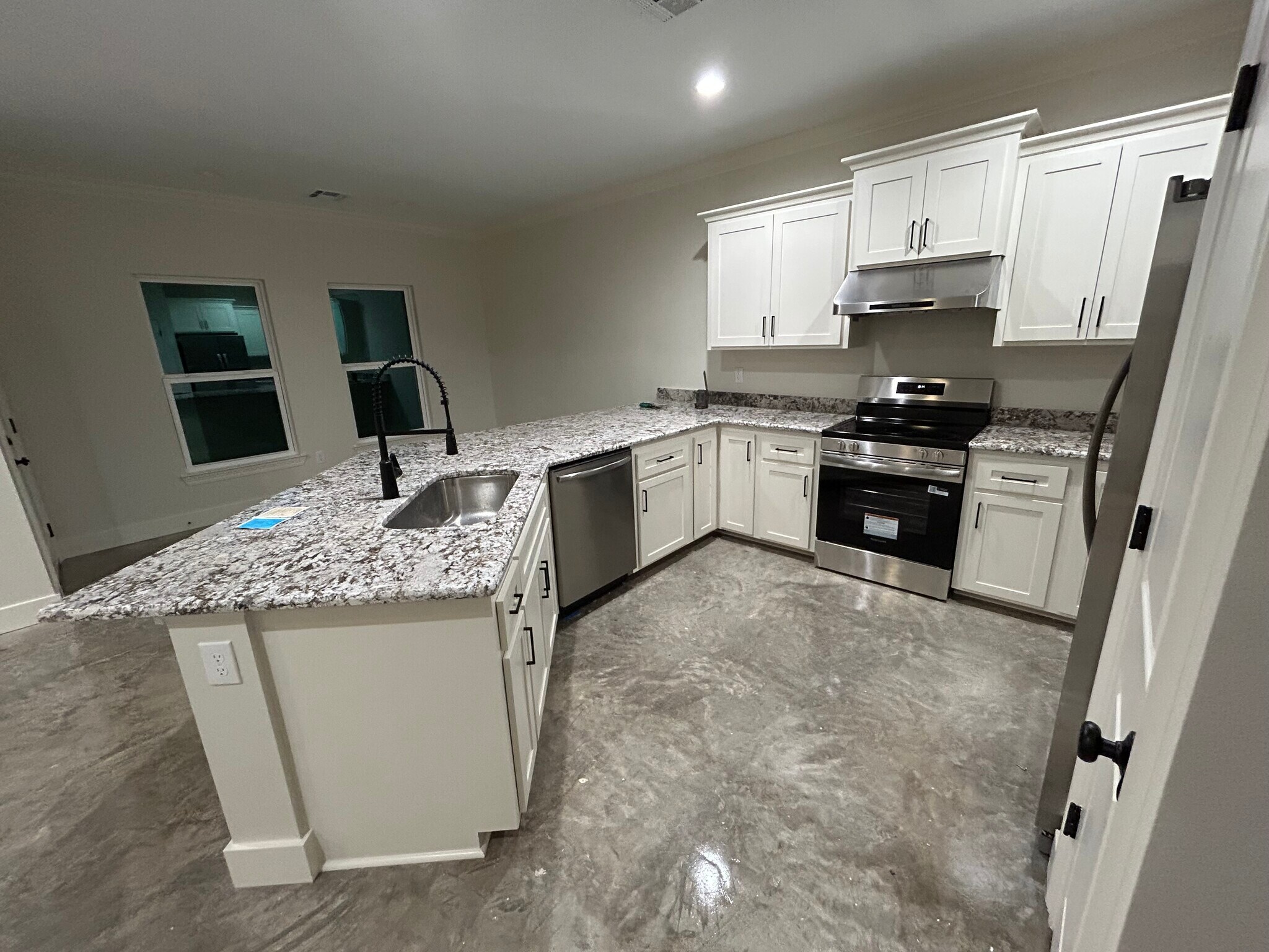 Building Photo - 101 Habersham Dr