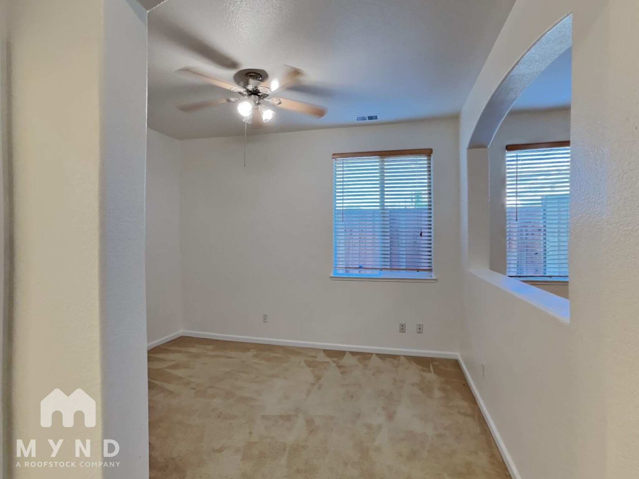 Building Photo - 9359 Lost Springs Ct
