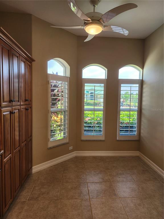 Building Photo - 1551 Atares Dr