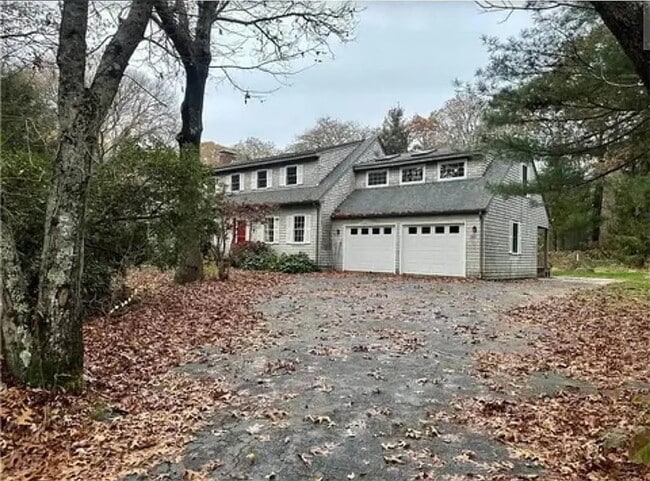 Building Photo - 160 Woodbine Rd