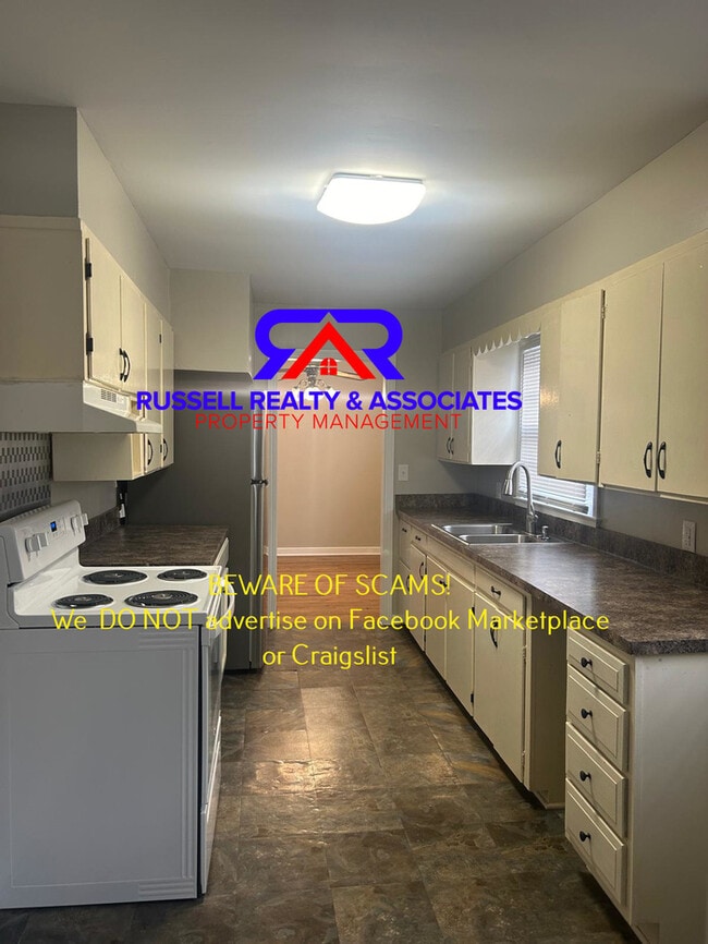 Building Photo - Cute, 3 Bedroom Eastlake Home